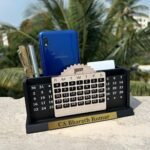 Wood Pen Holder With Calender & Clock - Image 3